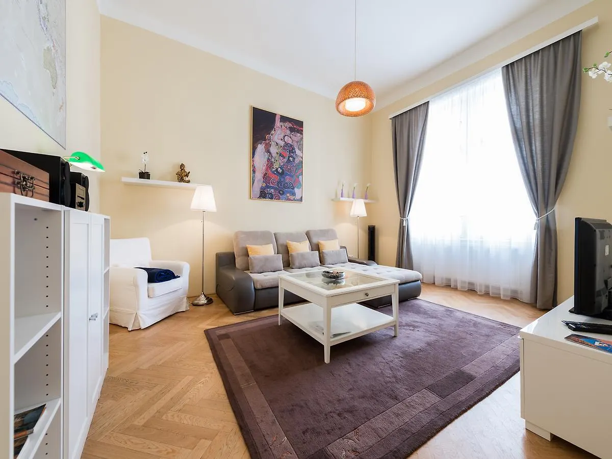 Vienna Apartment Stadtpark