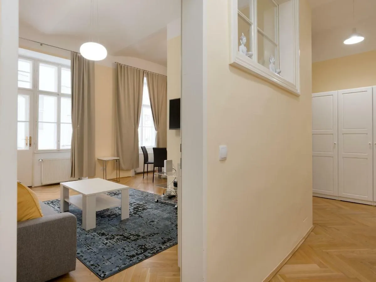 Vienna Apartment Stadtpark Austria