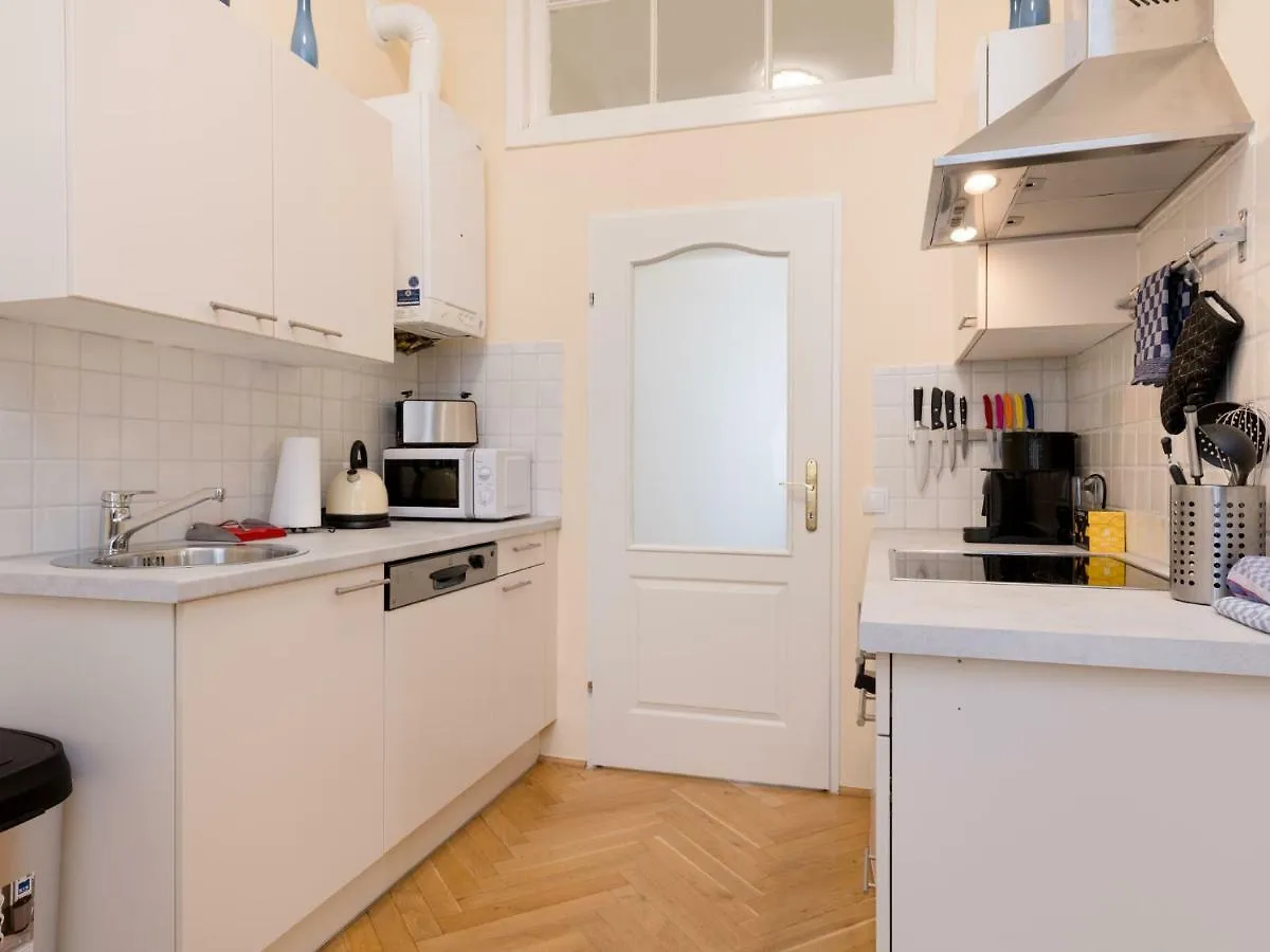 Vienna Apartment Stadtpark Austria